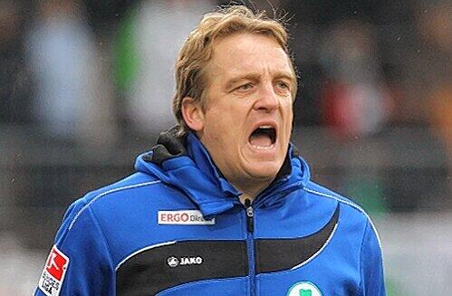 Fürth-Trainer Mike Büskens.