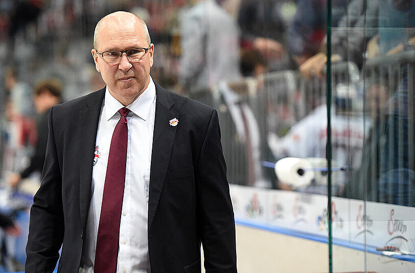 Don Jackson, der Trainer des EHC München. (Archivbild)