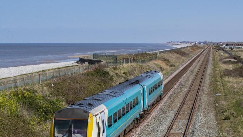 Ein Zug des Verkehrsunternehmens Arriva in Wales. Die Deutsche Bahn will in den nächsten Wochen festlegen, wie sie ihre Tochter zu Geld macht. Ein Zug des Verkehrsunternehmens Arriva in Wales. Die Deutsche Bahn will in den nächsten Wochen festlegen, wie sie ihre Tochter zu Geld macht.