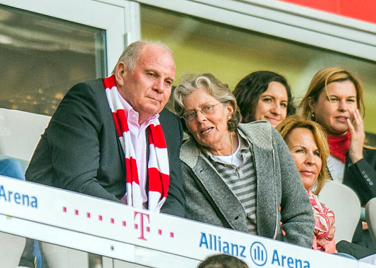 Gegen Mainz am Mittwoch wieder auf der Tribüne in der Allianz Arena? Uli Hoeneß und Frau Susi.