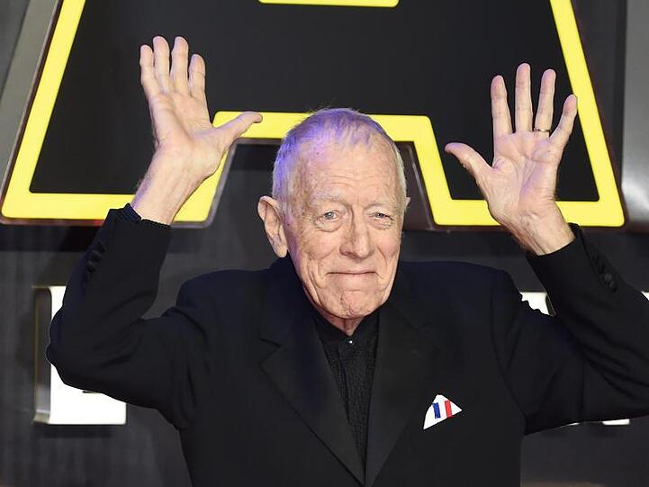 Schauspieler Max von Sydow bei der Europa-Premiere von "Star Wars: The Force Awakens".