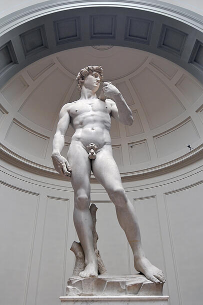 Michelangelos David in der Galeria dell Accademia in Florenz Michelangelos David in der Galeria dell Accademia in Florenz