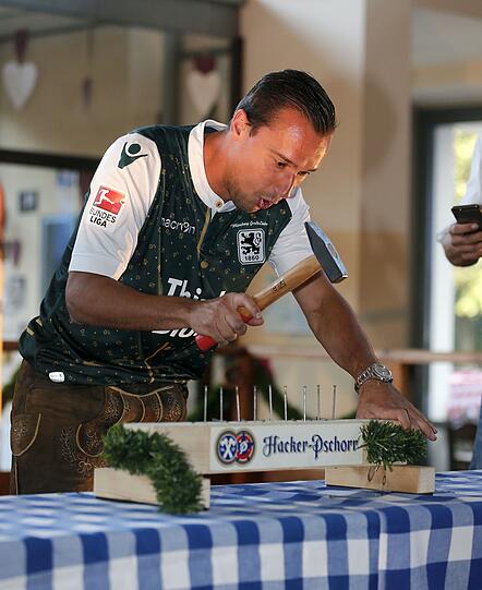 In 24 Sekunden holte Michael Liendl den Sieg für die Löwen beim Nageln.
