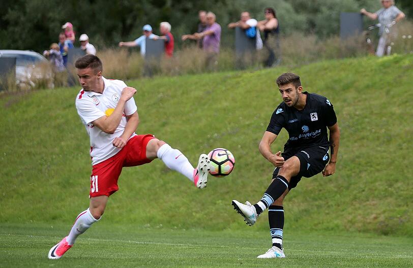 0:1 gegen Liefering - die Bilder vom Löwen-Testspiel in Österreich zum Durchklicken.