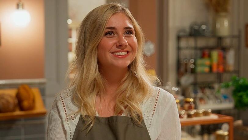 "Rote Rosen": Toni will sich von ihrem Schrebergarten trennen.