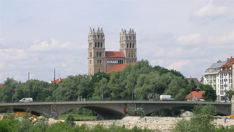 Der Mann wurde nahe der Reichenbachbrücke attackiert. (Archivbild)