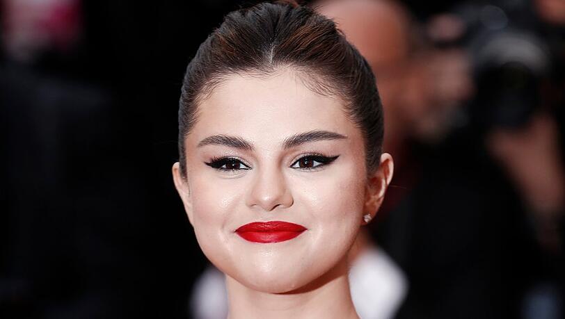 Glücklicher Single: Selena Gomez ist sehr gerne mit sich alleine.