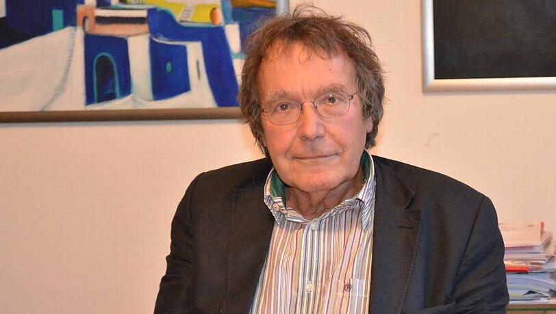 Jürgen Arnold ist Fachanwalt für Familienrecht. Er ist Mediator und berät zerstrittene Ehepaar. Jürgen Arnold ist Fachanwalt für Familienrecht. Er ist Mediator und berät zerstrittene Ehepaar.