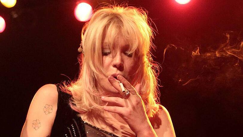 Courtney Love bei einem Konzert in Philadelphia Courtney Love bei einem Konzert in Philadelphia