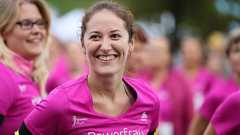 Sie ist eine der "Powerfrauen": 4000 Frauen waren am Sonntag beim Women's Run.
