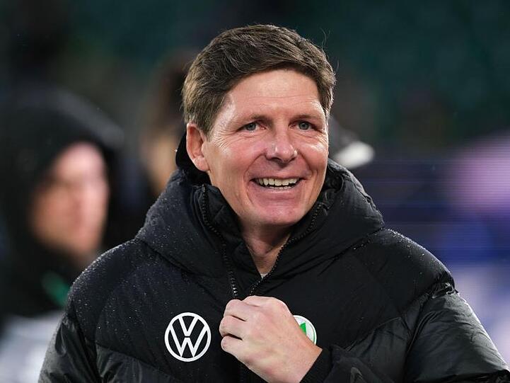 Wolfsburgs Trainer Oliver Glasner fehlen in Malmö einige Leistungsträger.