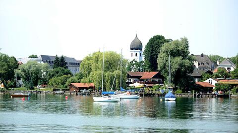 Bayerns kleinster Gemeinde Chiemsee hat nach Monaten einen B&uuml;rgermeister gew&auml;hlt. (Archivbild)