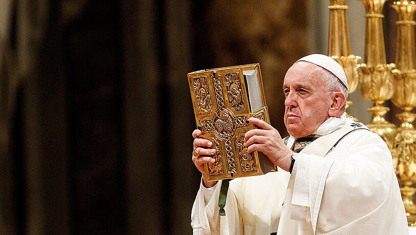 Papst Franziskus wird an Ostern 2020 nur virtuell zu den Gläubigen sprechen. Papst Franziskus wird an Ostern 2020 nur virtuell zu den Gläubigen sprechen.