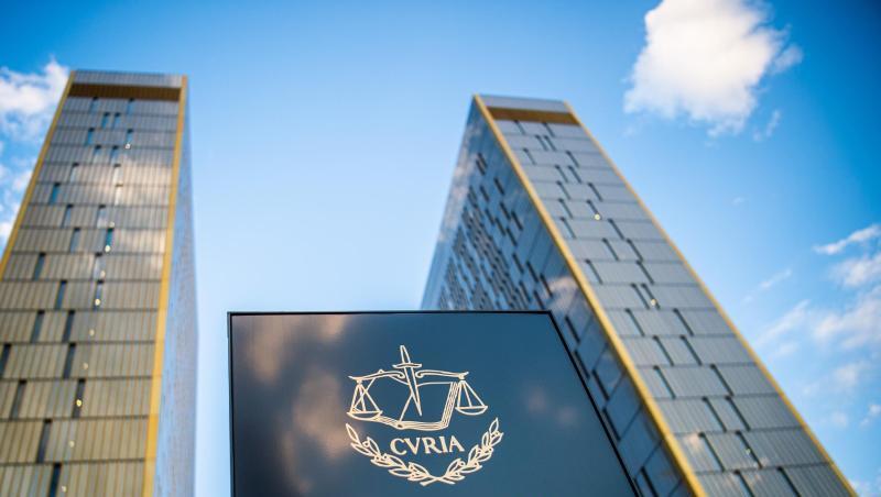 Laut einem Generalanwalt des EuGH sind die Standardvertragsklauseln, nach denen etwa Facebook Daten europäischer Nutzer außerhalb Europas verarbeiten lässt, gültig.