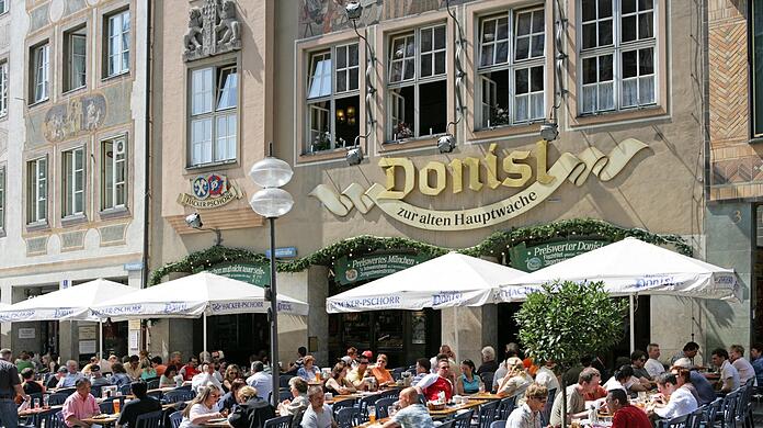 Eine Goldgrube? Der Donisl, die älteste noch bestehende Gaststätte am Marienplatz, hat wegen Corona derzeit kaum Gäste.