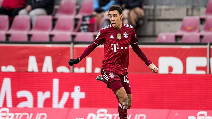 Jamal Musiala - oder Müsiala, wie er ob seiner neuen Rolle als Müller-Ersatz auch heißen könnte.