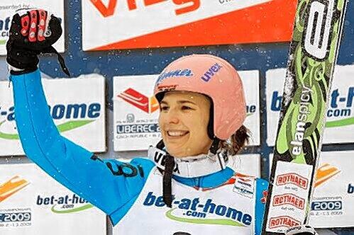 Deutschlands beste Skispringerin Ulrike Gräßler gewann Silber bei der WM 2009.