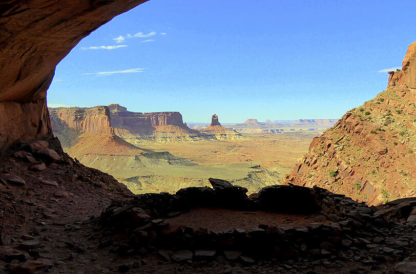 Unbekannt, aber umwerfend: False Kiva bei Moab in Utah.