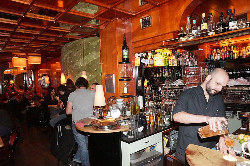 An der Hotelbar des Lux bedienen Profis: Jeder Gast bekommt das Getränk, das zu ihm passt.