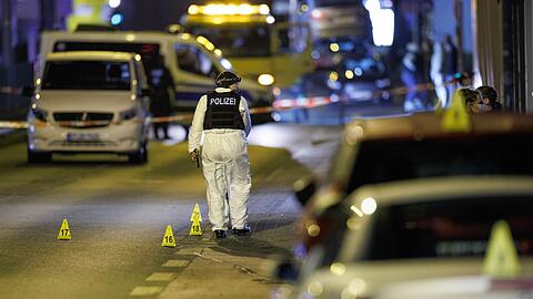 Bei den Schüssen vor dem Landgericht waren vier Menschen verletzt worden, teilweise schwer. (Archivbild)