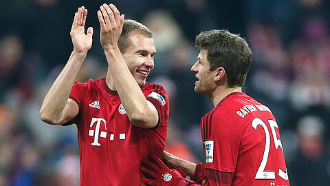 Die Bayern-Profis Holger Badstuber und Thomas Müller (rechts).