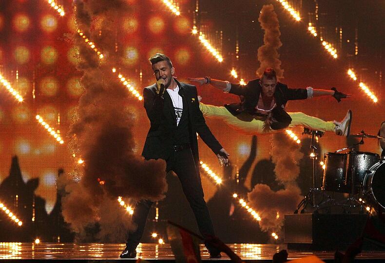 Mit ihrem mystischen Popsong &bdquo;Euphoria&ldquo;gewann die Sängerin Loreen im Finale in Baku. Roman Lob belegte am Ende einen guten achten Platz. Aber auch die Auftritte der anderen Nationen waren wie immer sehenswert. Die besten Bilder vom ESC-Finale aus Baku!