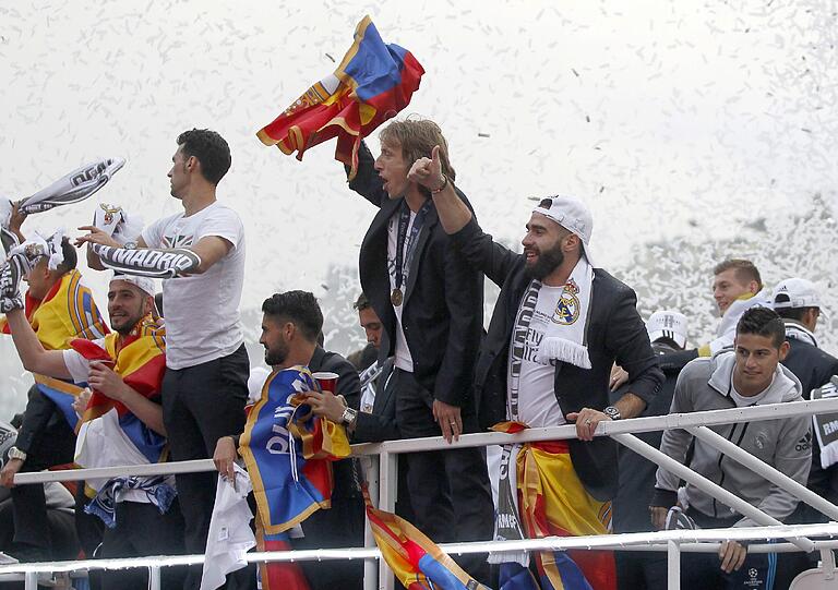 Real Madrid feiert seinen Champions-League-Titel mit den Fans in Madrid