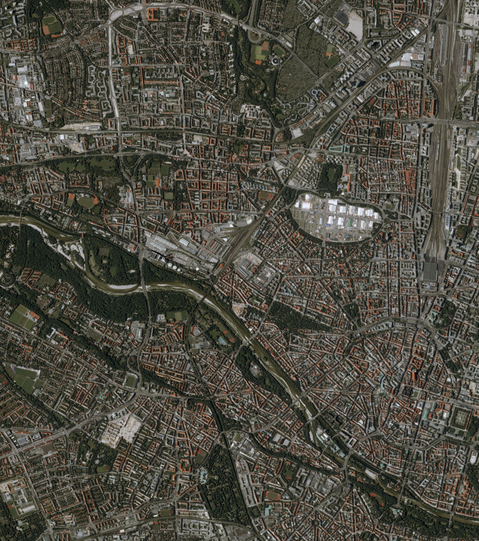 Sehr auffällig: Die Theresienwiese sticht aus dem üblichen Stadtbild heraus.