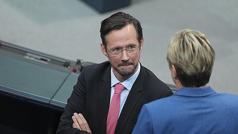 H&auml;lt bei der Entlastungspr&auml;mie ein "gewisses Ma&szlig; an Flexibilit&auml;t" f&uuml;r wichtig: Dirk Wiese. (Archivbild)