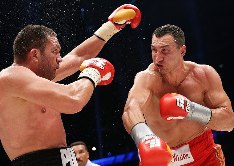 Vier Mal schickte Wladimir Klitschko den Bulgaren auf die Bretter.