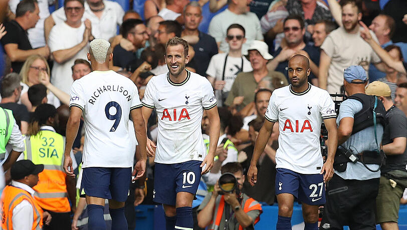 Vor gut einem Jahr hatte Harry Kane (m.) mit dem Ausgleich in Minute 96 noch das letzte Wort gegen seinen zukünftigen Trainer Thomas Tuchel.
