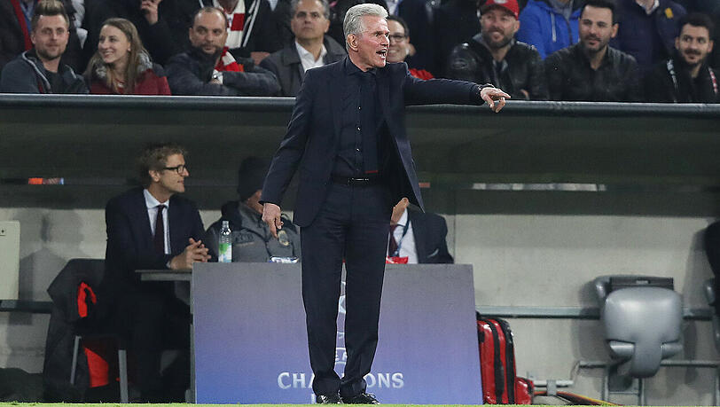 Dass der FC Bayern eine Woche nach dem 2:1 in Sevilla von einer Überraschung verschont blieb, schrieb Jupp Heynckes einer "überragenden kämpferischen Leistung" zu. Dass der FC Bayern eine Woche nach dem 2:1 in Sevilla von einer Überraschung verschont blieb, schrieb Jupp Heynckes einer "überragenden kämpferischen Leistung" zu.