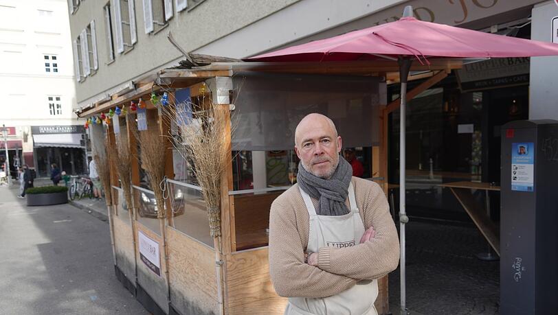 Thomas Lupper hofft, dass er und seine Kollegen wegen der steigenden Coronazahlen ihre Schanigärten noch länger stehenlassen dürfen.