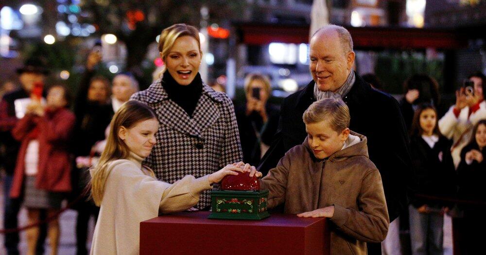 F-rstin-Charl-ne-von-Monaco-Viele-gl-ckliche-Auftritte-im-Jahr-2025