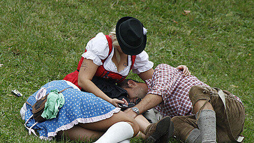 Die Volltrunkenheit ihrer Opfer nutzen Sex-Täter besonders auf der Wiesn aus Die Volltrunkenheit ihrer Opfer nutzen Sex-Täter besonders auf der Wiesn aus