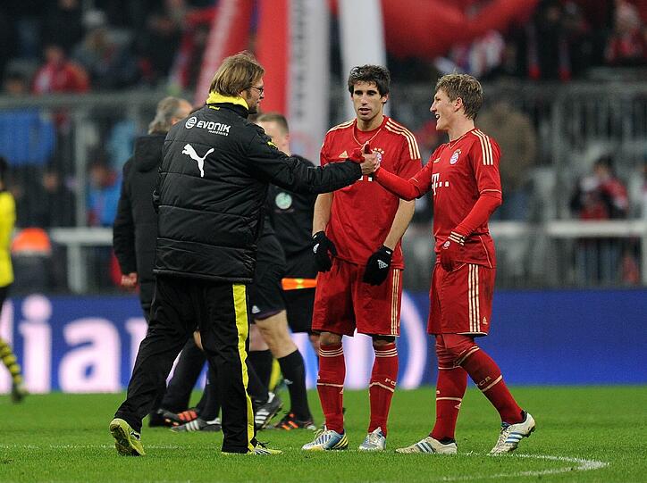6.: FCB - Dortmund 1:1. Kroos legt vor, BVB-Götze gleicht aus. Klopp feixt.