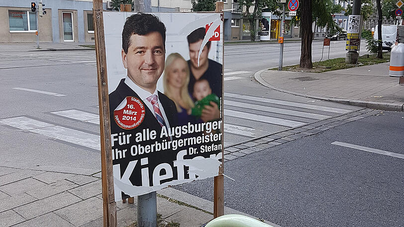 Nicht Wiesbaden, sondern Wien: In Österreich sorgen derzeit Wahlplakate von FDP und SPD für Rätselraten. Die Bilder.