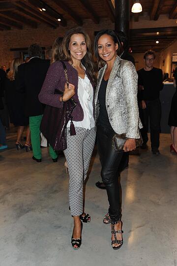 Karen Webb und Andrea Kempter bei der Eröffnung des Betten Concept Store am 29.08.2013 in München.