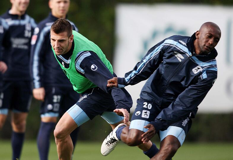Mit dem Aston-Martin-Logo auf der Brust: Guillermo Vallori hat zum ersten Mal mit den Löwen traininert. So hat er sich angestellt: Die Bilder
