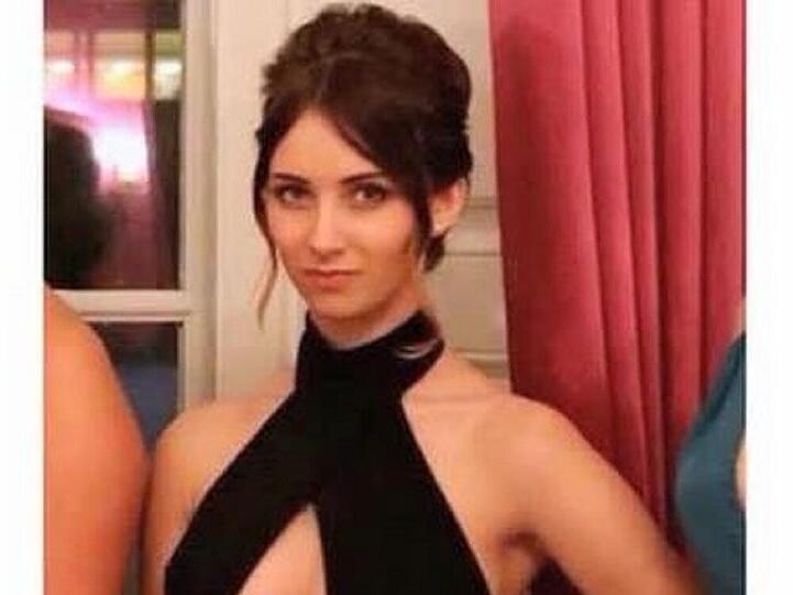 Die heißeste Politikerin der Welt? Nikita Klaestrup in sexy Abendgarderobe
