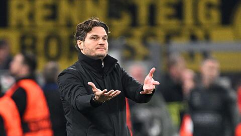 Dortmunds Coach Edin Terzic geht zuversichtlich in die Partie beim FC Bayern.