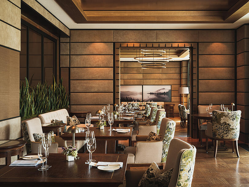 Insgesamt f&uuml;nf Restaurants hat das Hotel, darunter das Sternelokal &Uuml;berfahrt.