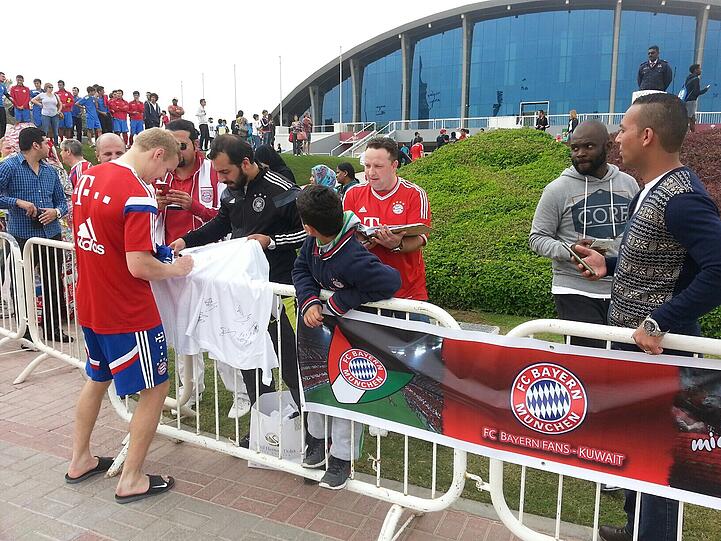 Bilder vom FC Bayern aus dem Trainingslager in Doha.