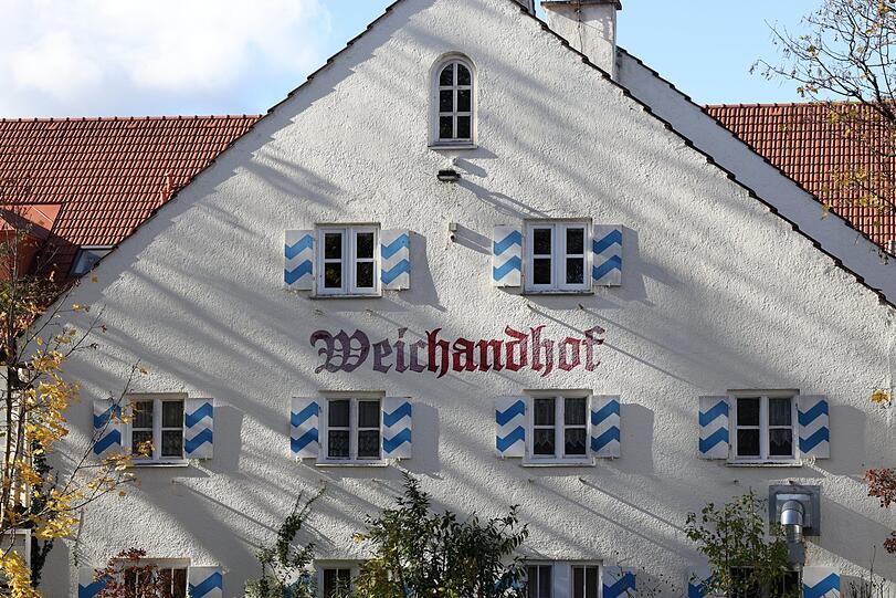 Den Weichandhof gibt's seit 1755, und seit 1935 ist er ein Lokal.