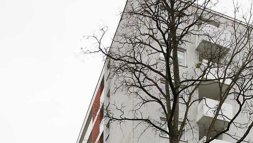 In diesem Haus in der Stösserstraße geschah das Verbrechen. In diesem Haus in der Stösserstraße geschah das Verbrechen.