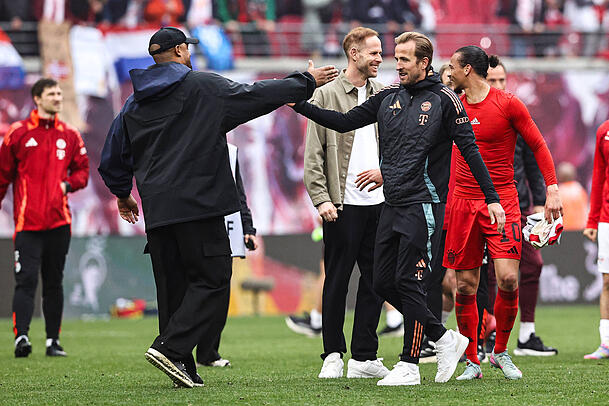 Harry Kane reiste trotz Gelbsperre mit dem Team nach Leipzig. Harry Kane reiste trotz Gelbsperre mit dem Team nach Leipzig.