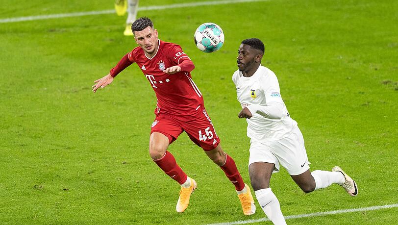 Darf gegen den 1. FC Düren ran: Bayern-Youngster Leon Dajaku (l.).