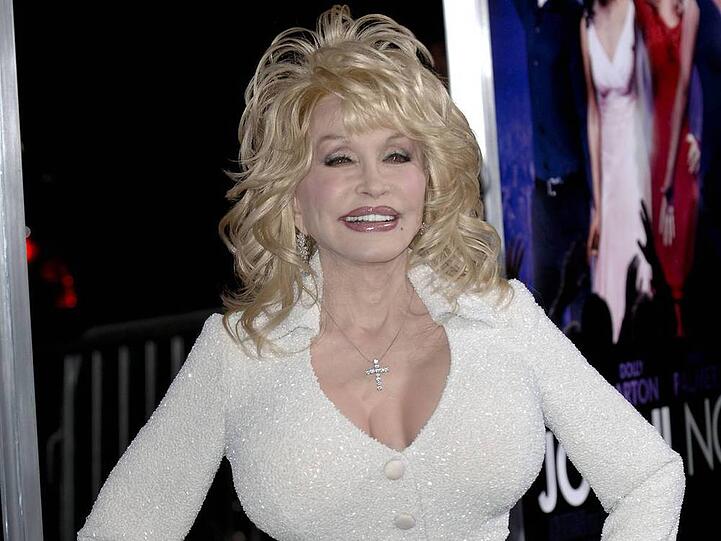 Auch mit 68 noch top in Schuss: Dolly Parton