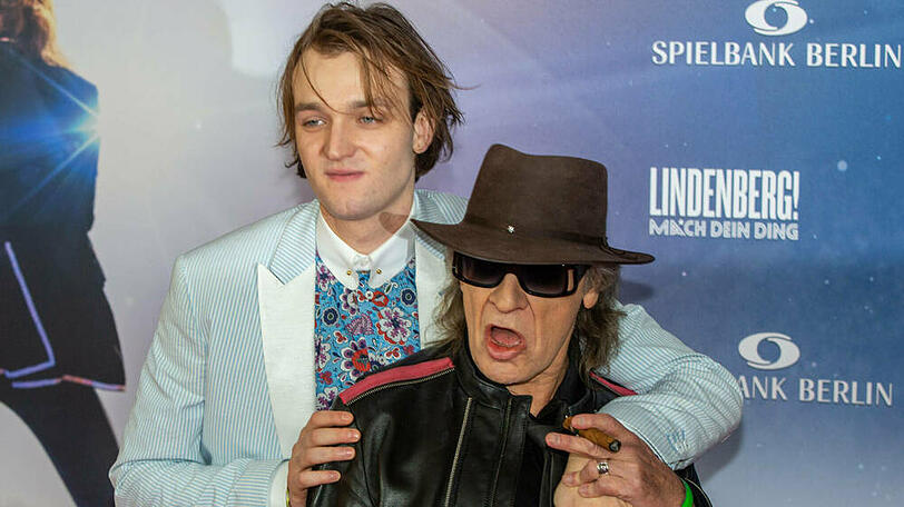 Jan Bülow ist als junger Udo Lindenberg in der Filmbiografie "Lindenberg! Mach dein Ding" zu sehen