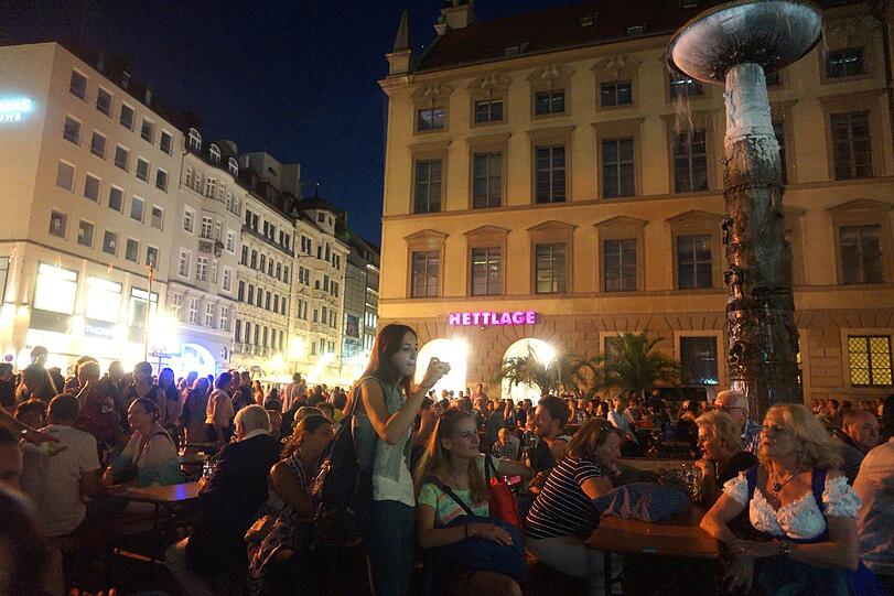 Viel Kultur, Showeinlagen und jede Menge Shopping. Die &bdquo;Nachtschwärmer-Kulturnacht&rdquo; in der Innenstadt.